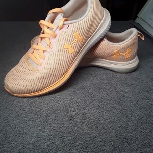 Womens size 8 UA shoes
